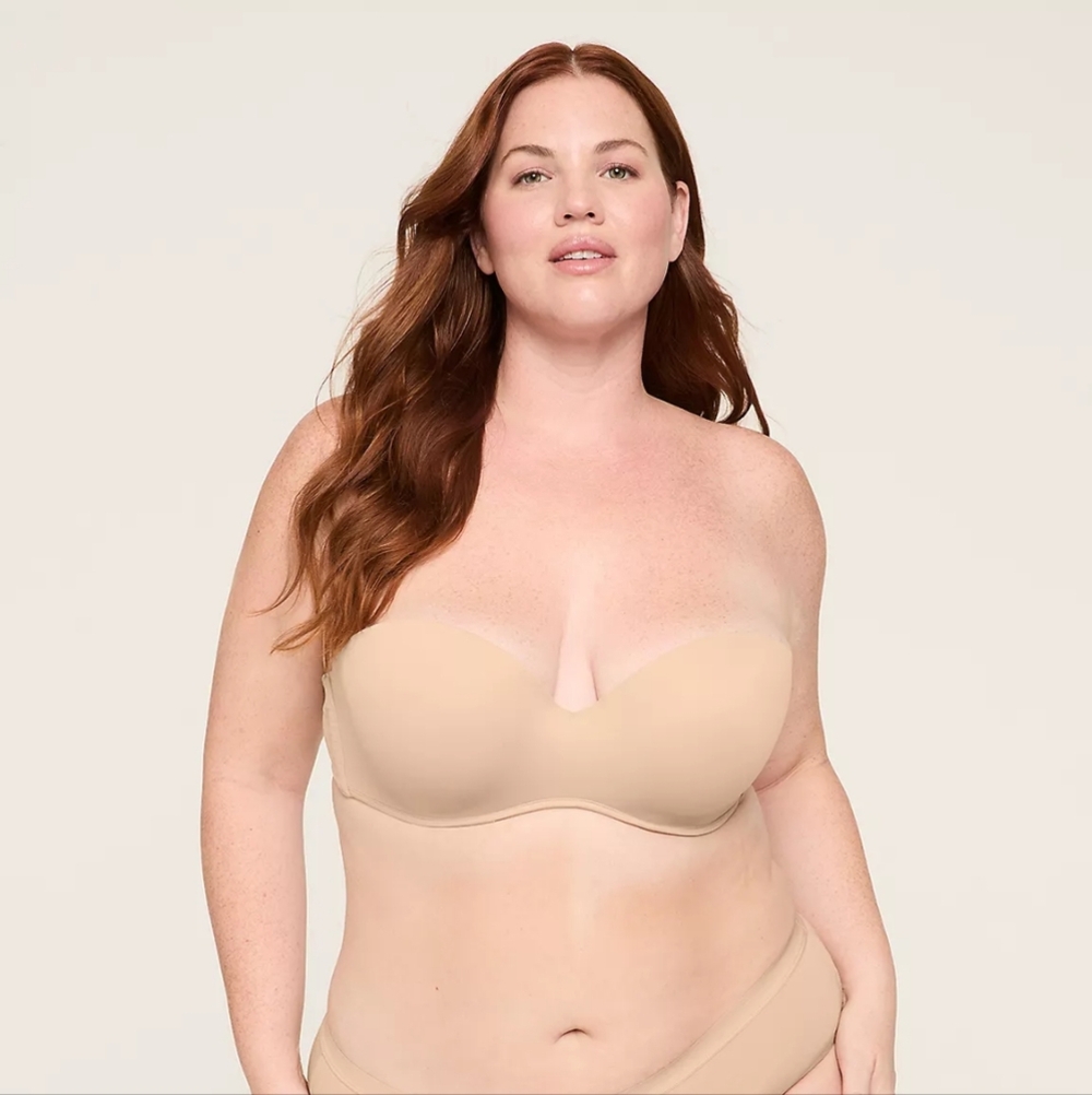 Cacique Smooth Boost Strapless Underwire Nude Tan Bra Sz 44DDD